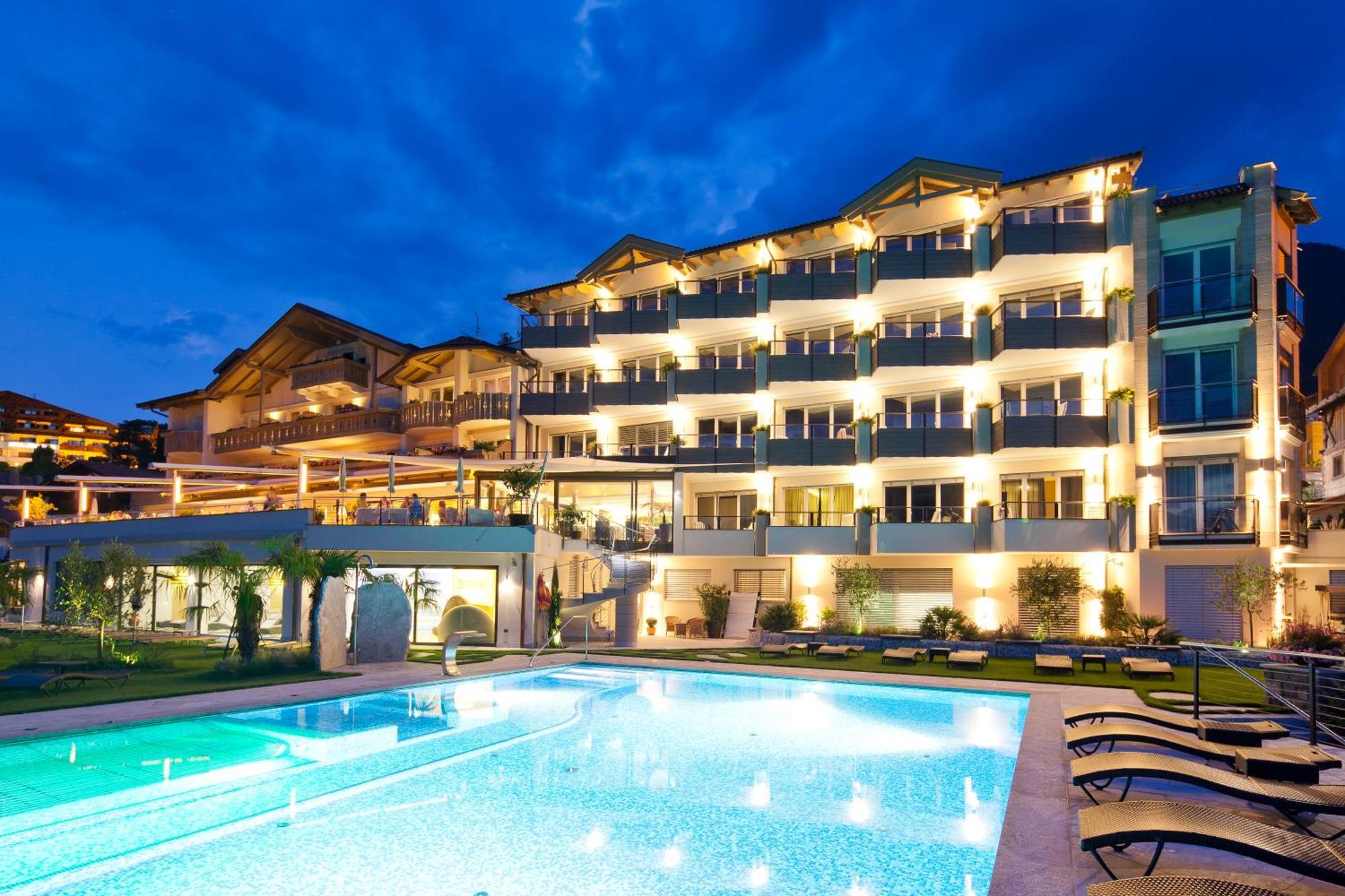 Hotel Resmairhof Scena Kültér fotó