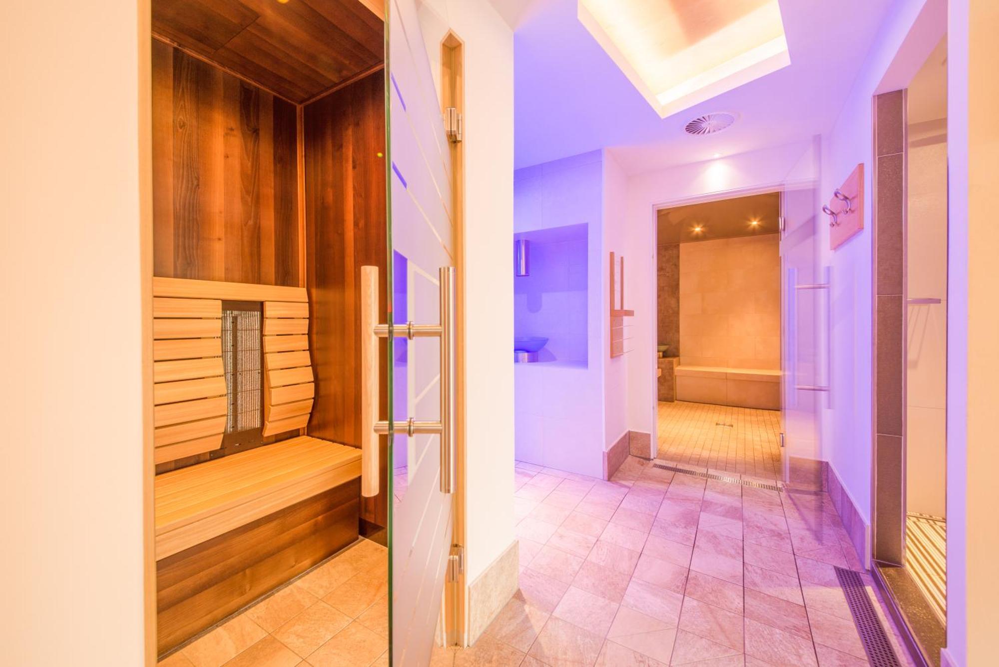 Hotel Resmairhof Scena Kültér fotó